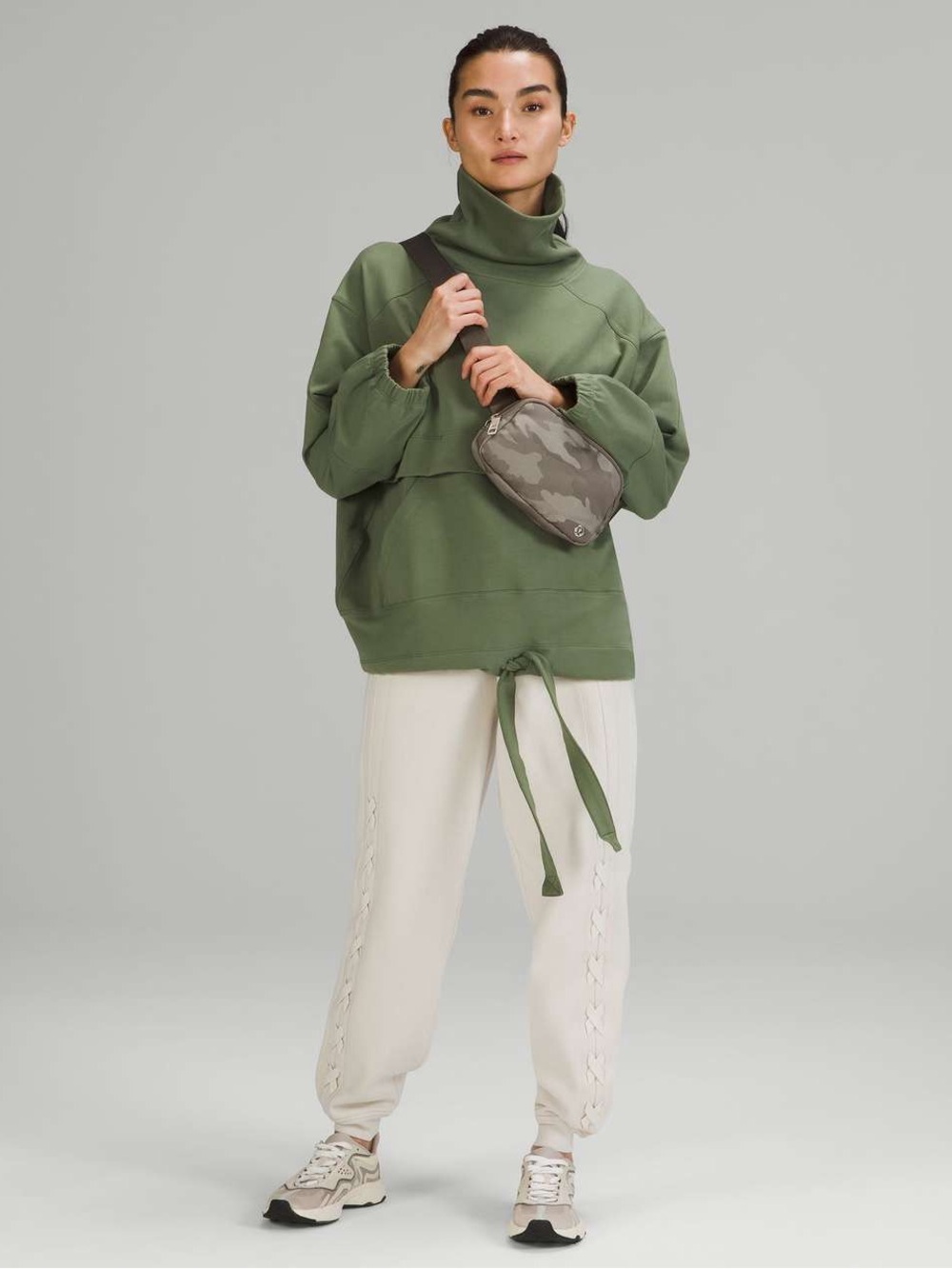 Lululemon Packable Pullover-to-Pillow - Olive Green